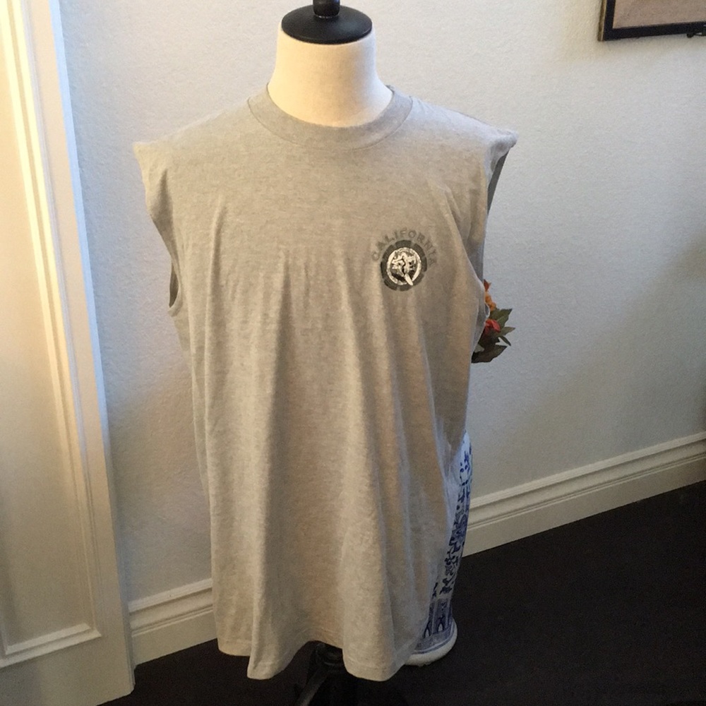Newport Beach CA muscle tee